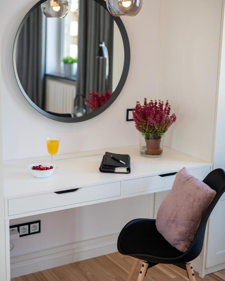 Marszalkowska Center Serviced Apartments Warschau Exterior foto